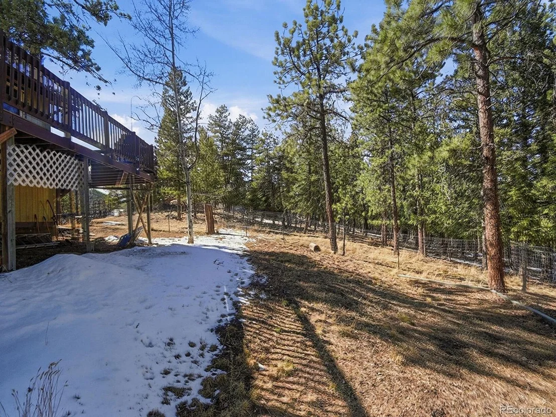 Photo of 399 Conifer Dr