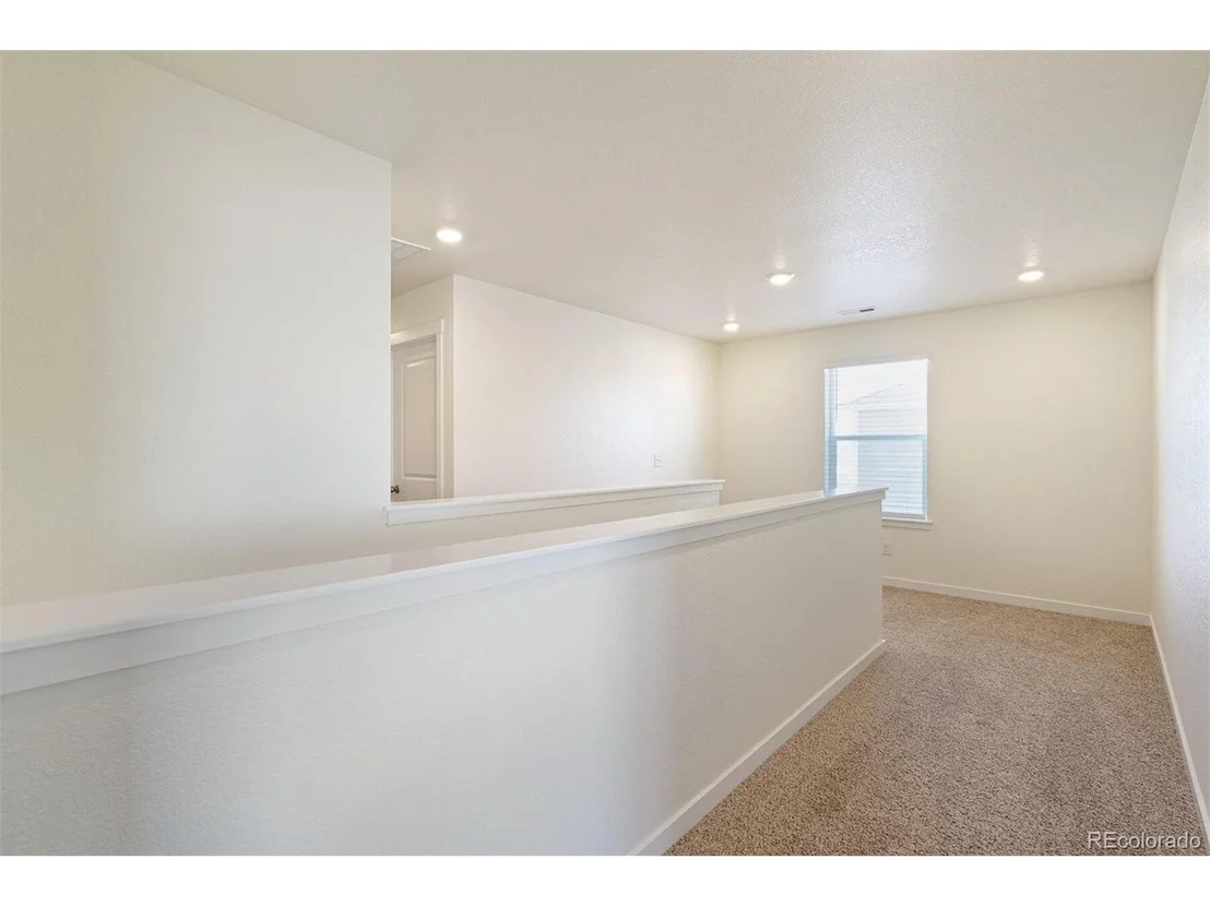 Photo of 907 London Way