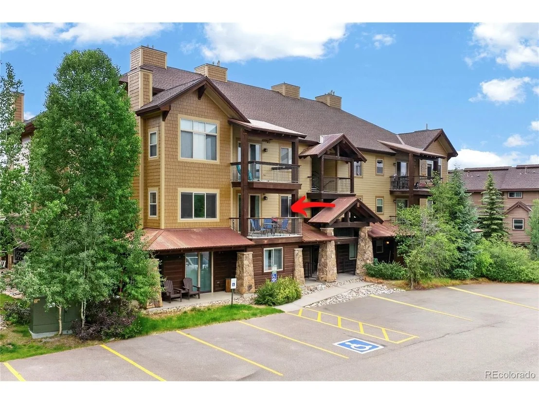 Photo of Unit 721 at 701 Trailhead Cir