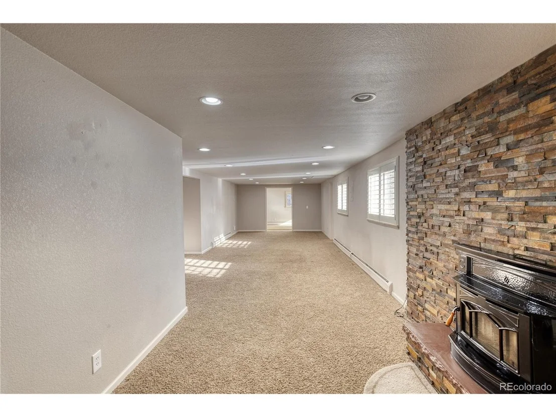 Photo of 2750 Heather Rd
