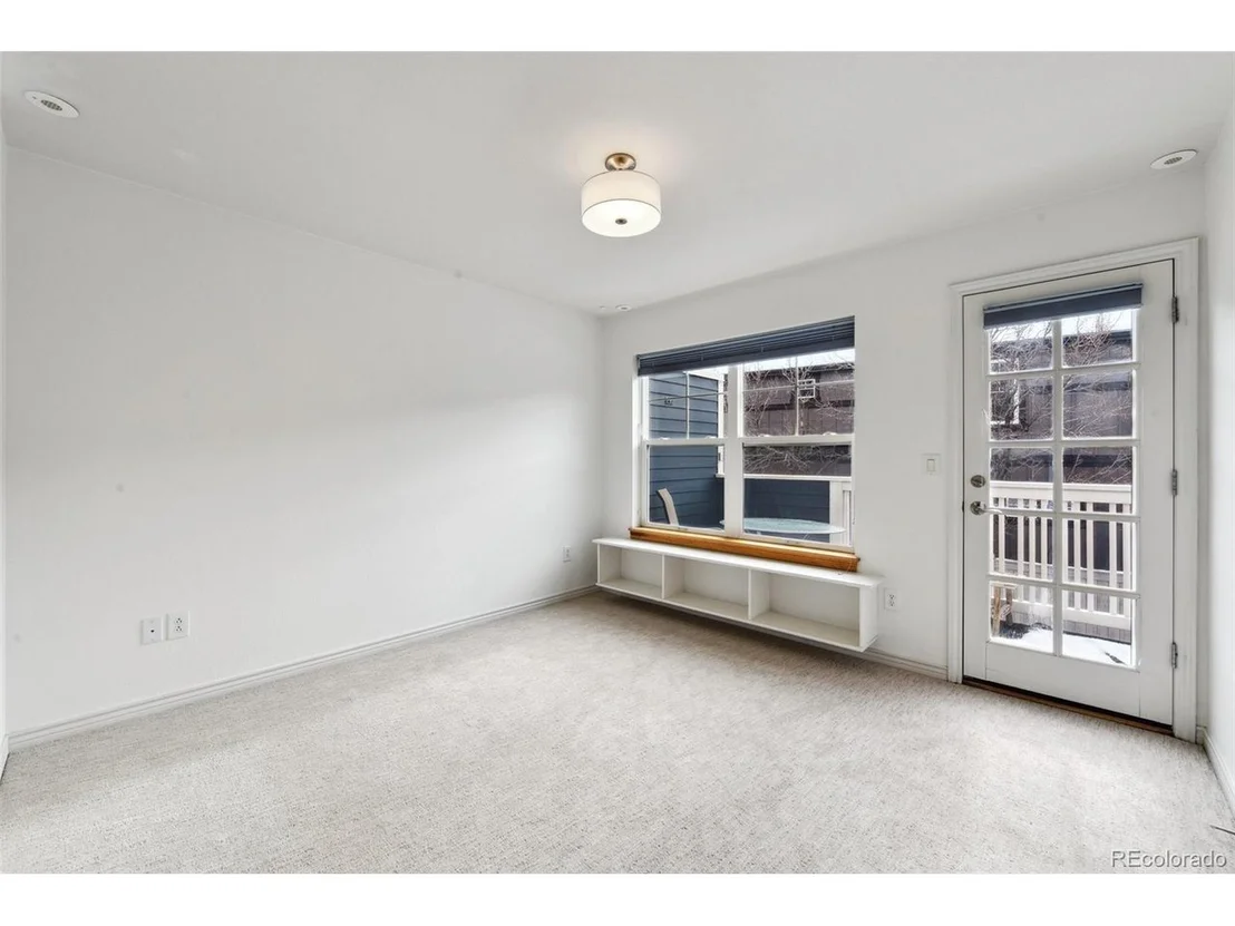 Photo of 250 Laramie Blvd