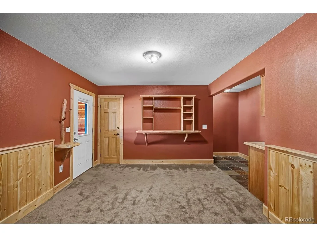 Photo of 2491 Stagestop Rd