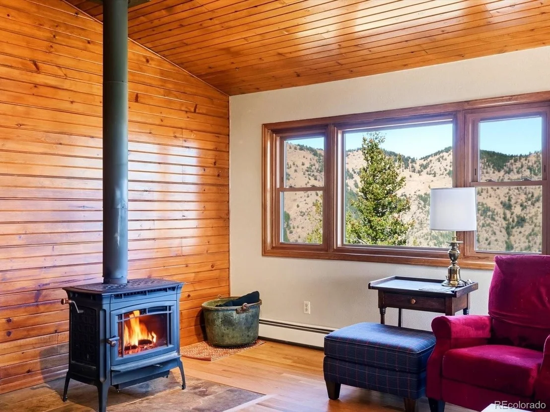 Photo of 345 Deer Trail Cir