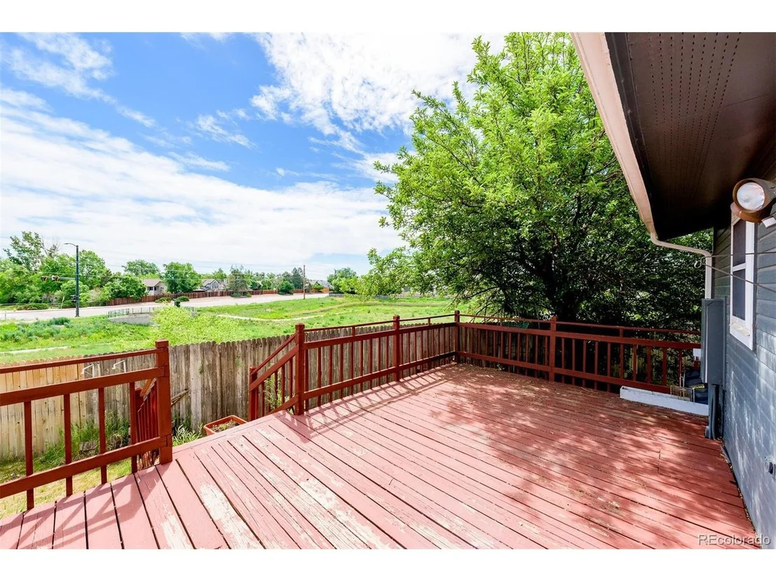 Photo of 8681 Bluegrass Cir