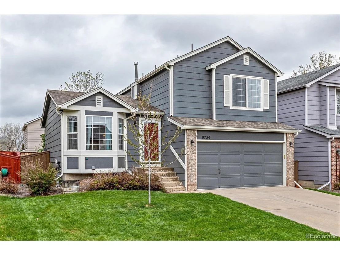 Photo of 9734 Moss Rose Cir