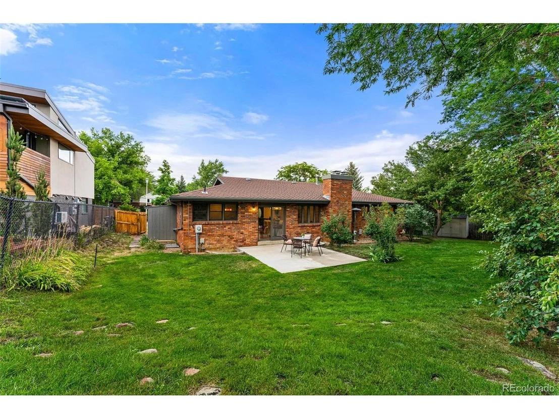 Photo of 2232 Holyoke Dr