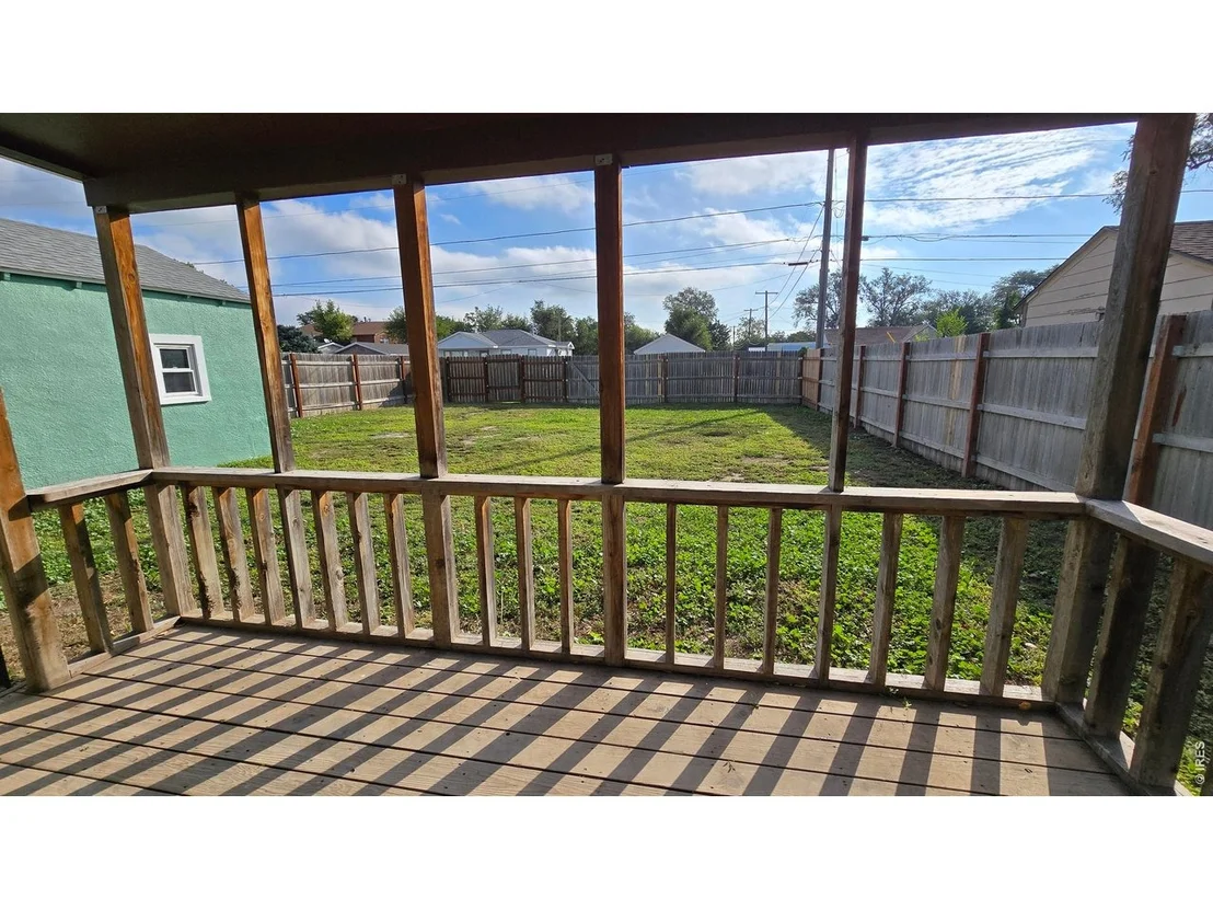 Photo of 322 N 7th Ave