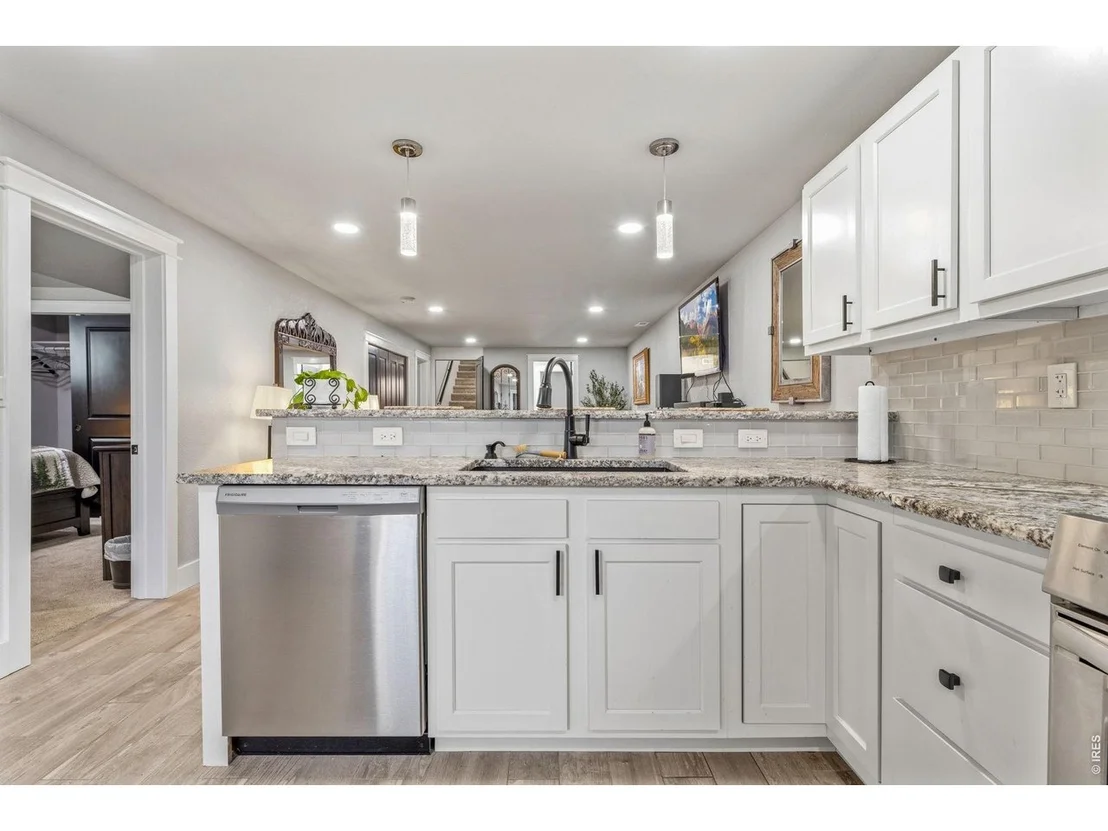 Photo of 1659 High Pine Dr