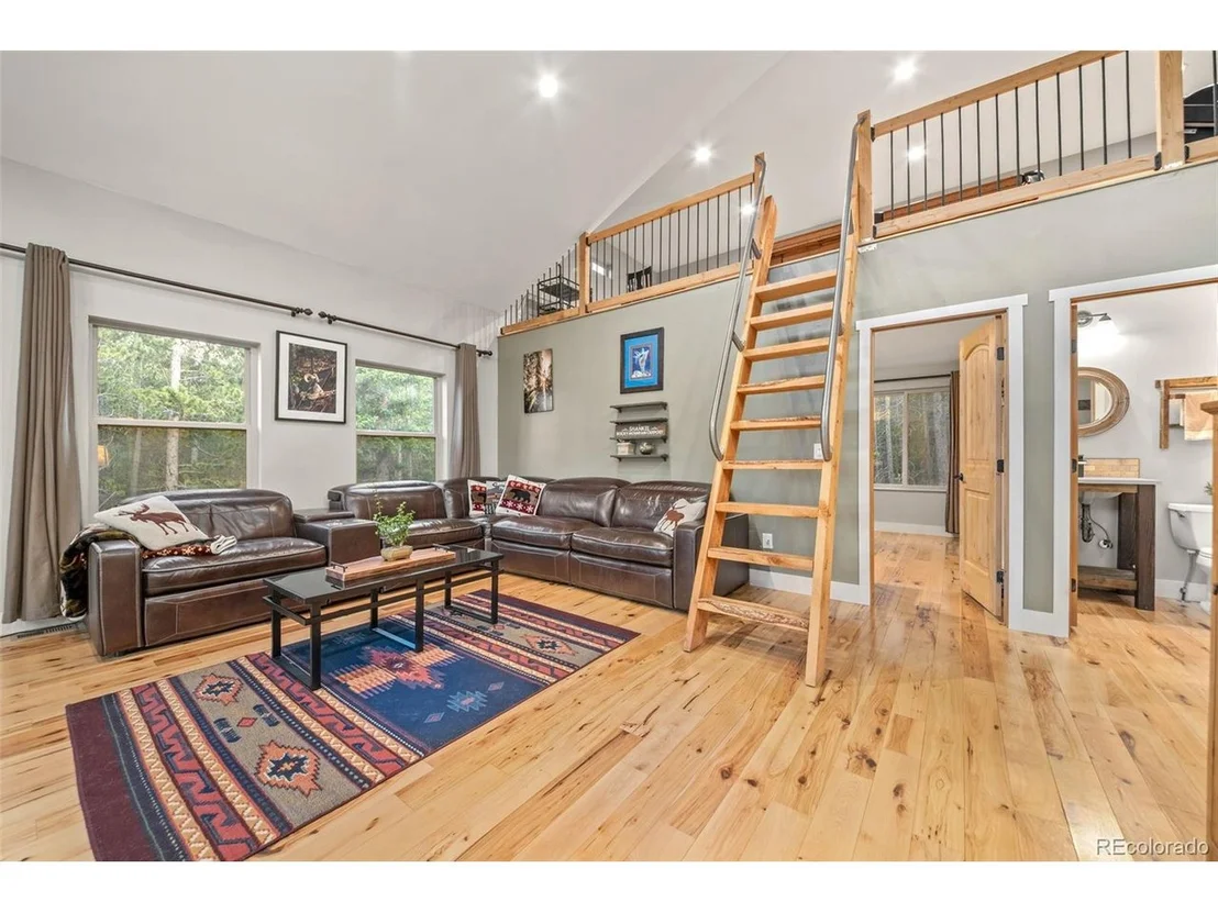 Photo of 258 Upper Forest Rd