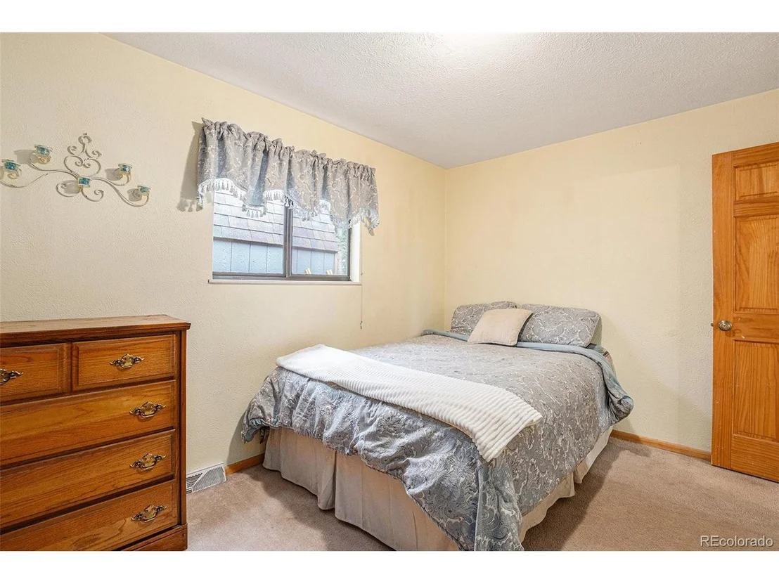 Photo of 30815 Kings Valley Way