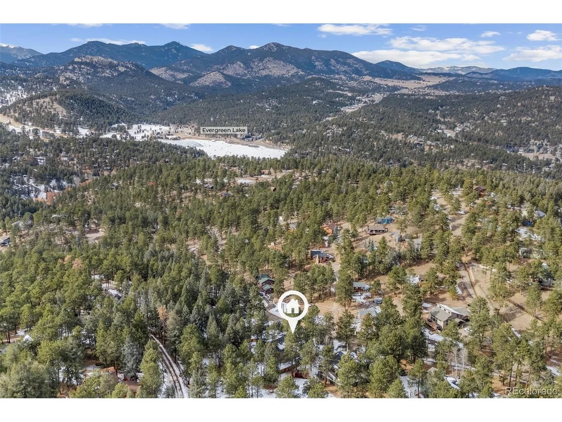 Photo of 27218 Mountain Park Rd