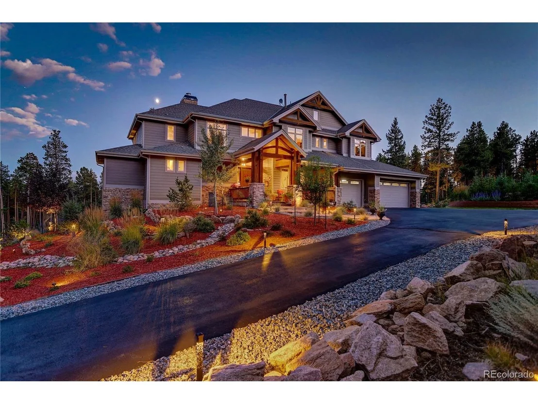 Photo of 11391 Belle Meade Dr