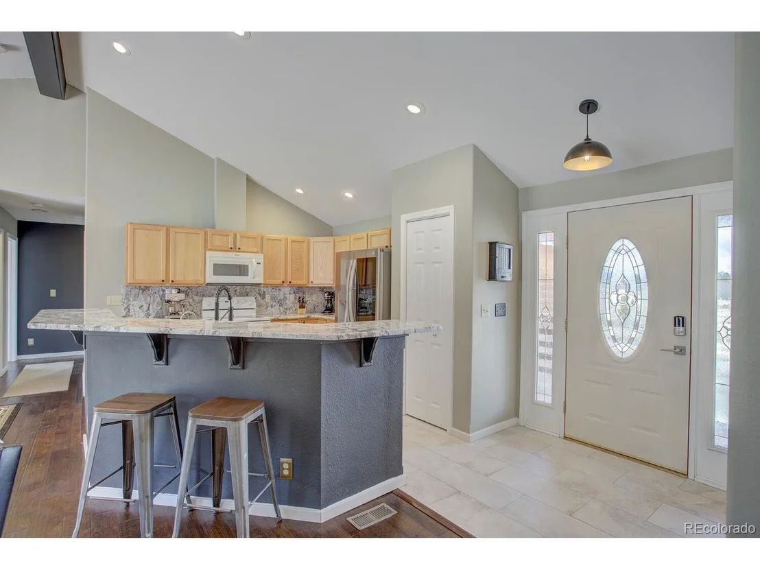 Photo of 18 Foxtail Dr