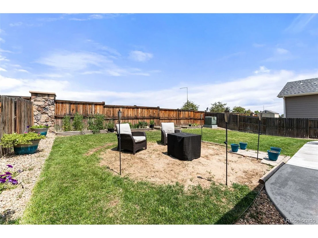 Photo of 4547 E 95th Dr