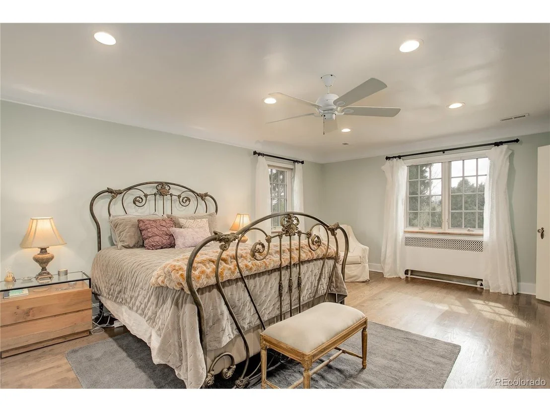 Photo of 128 Ash St