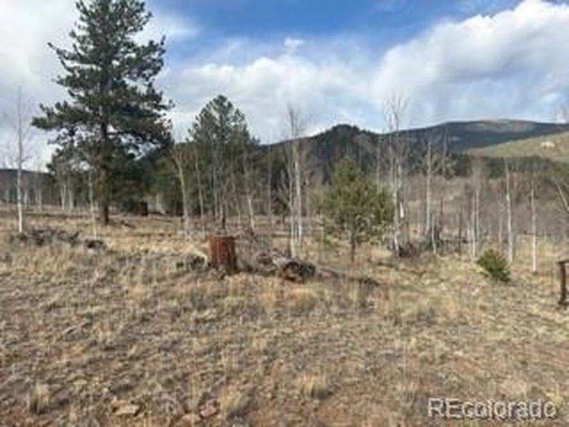 Photo of 404 Spade Pl