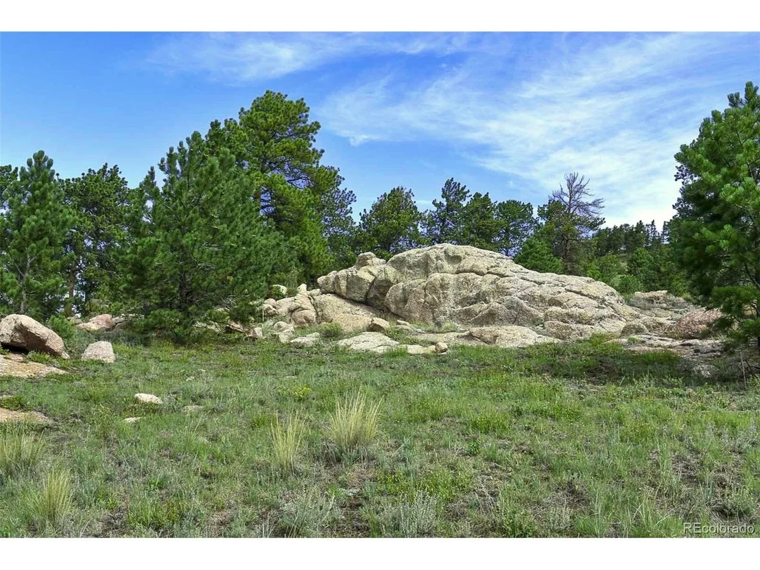 Photo of 32 Peak Dr