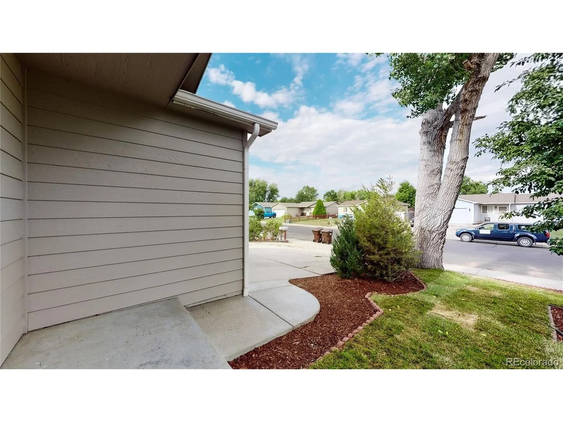 Photo of 2214 Alpine Ave