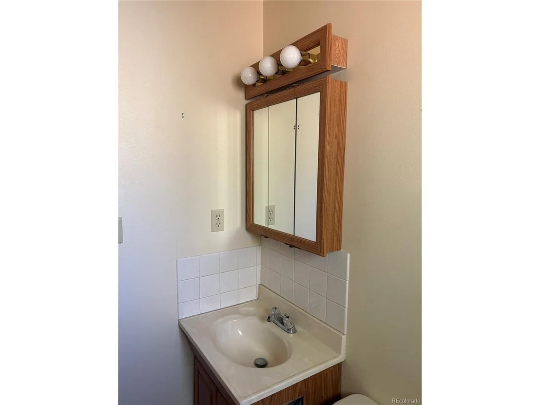 Photo of 103 Baker Rd