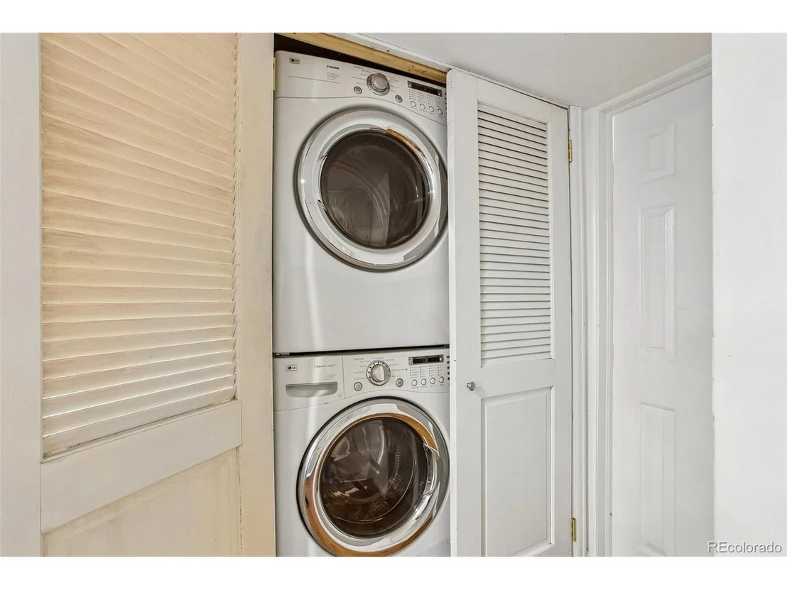 Photo of 345 Grape St