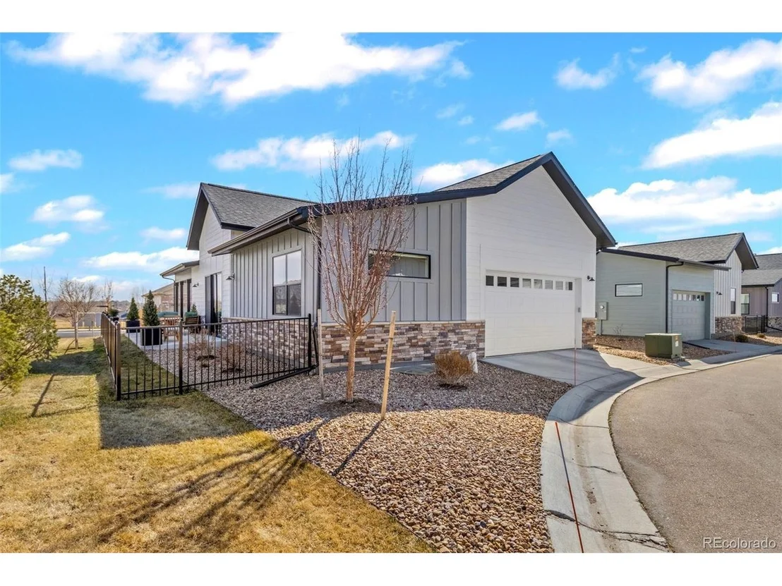 Photo of 751 Campfire Dr