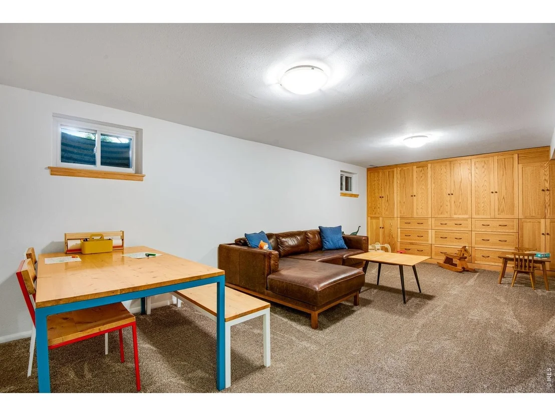 Photo of 1010 Hartford Dr