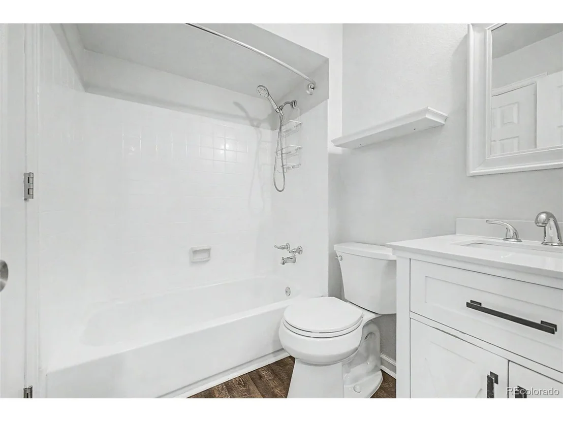 Photo of Unit D at 4883 White Rock Cir