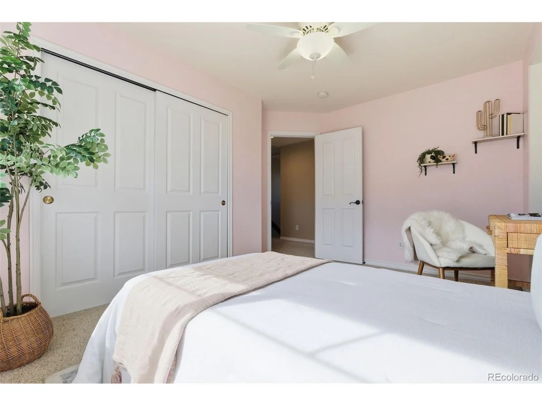 Photo of 5301 Fullerton Cir