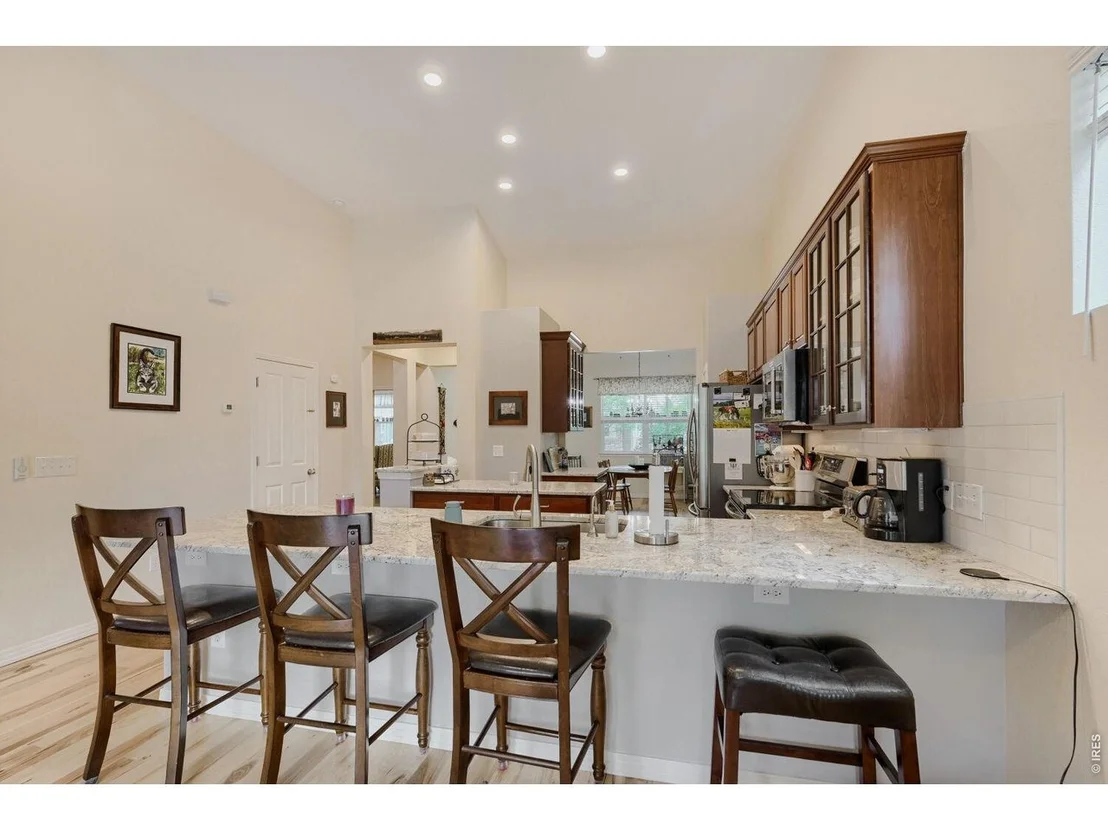 Photo of 537 Peregrine Cir