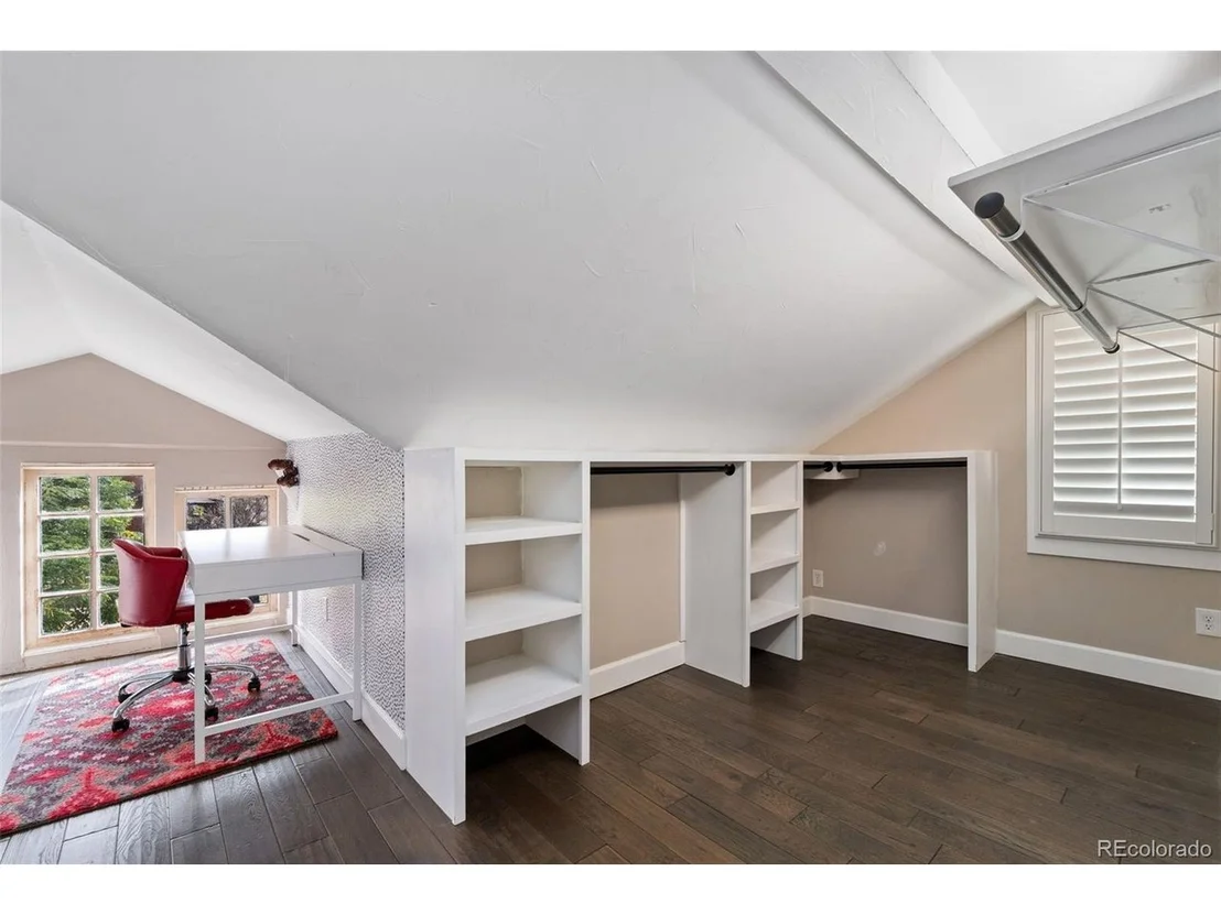 Photo of 4301 Bryant St