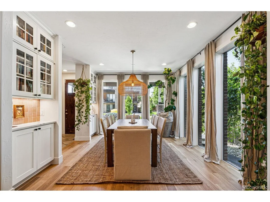 Photo of 2400 Lowell Blvd