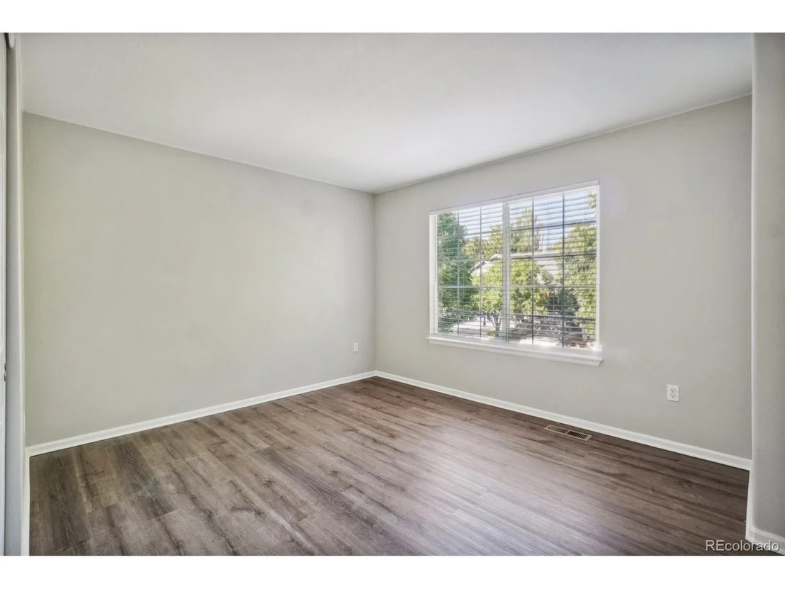 Photo of 6489 Silverleaf Ave