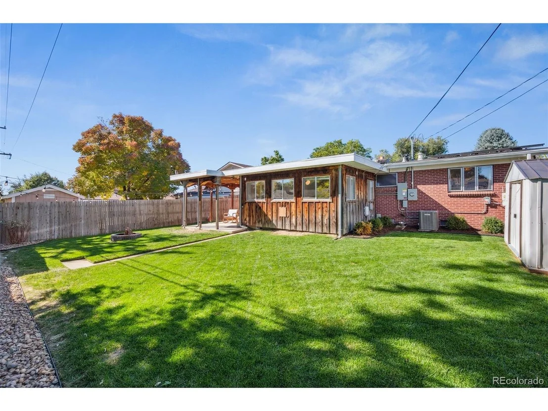 Photo of 7910 Hooker St