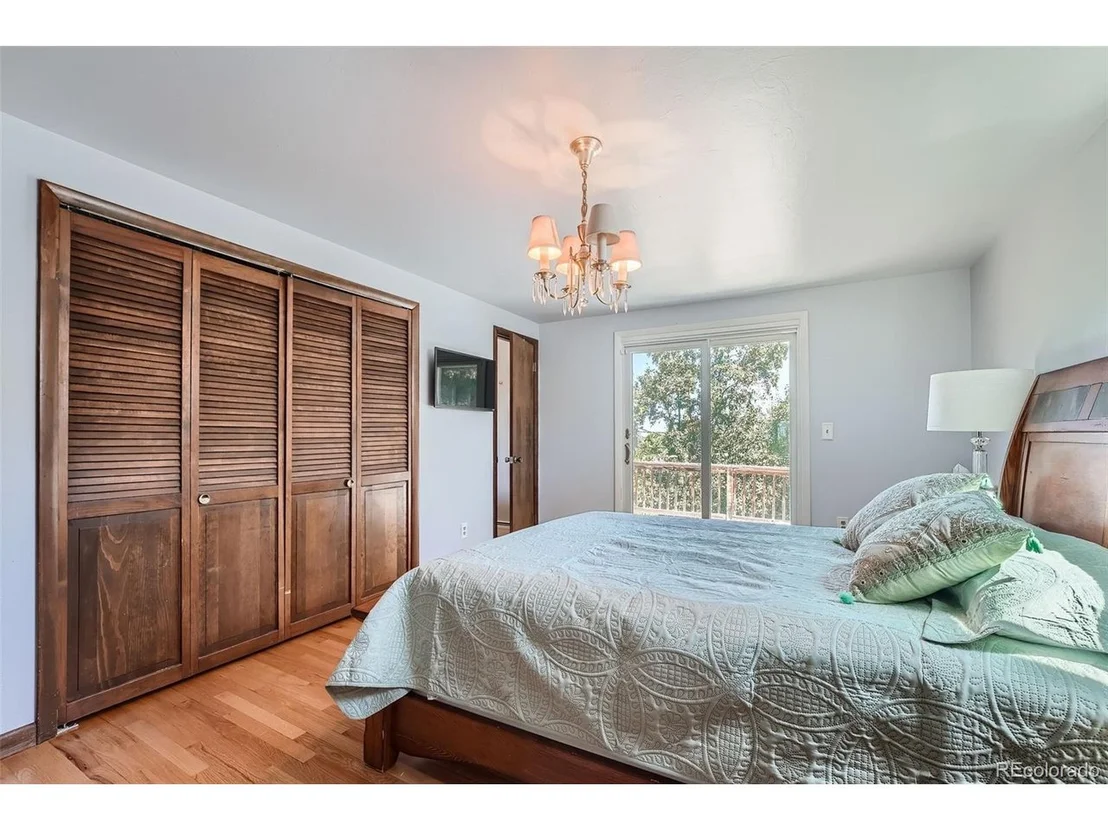 Photo of 9749 Sierra Dr