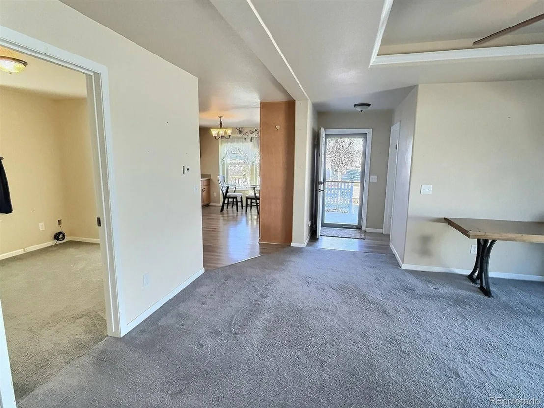 Photo of 7982 Larkspur Cir