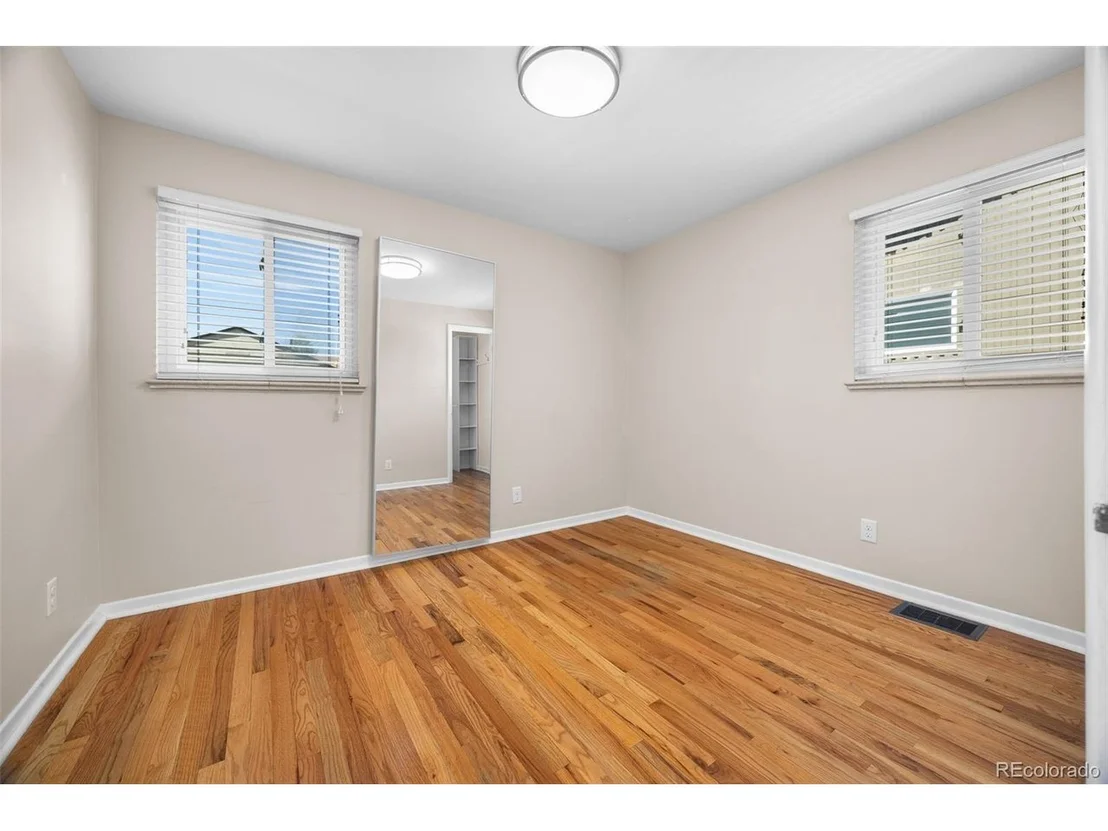Photo of 4130 Jay St