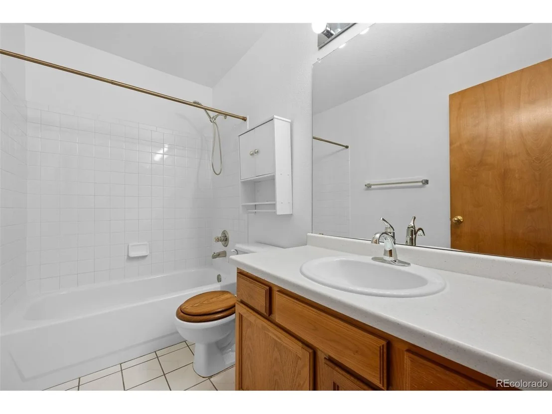 Photo of 8761 Cloverleaf Cir