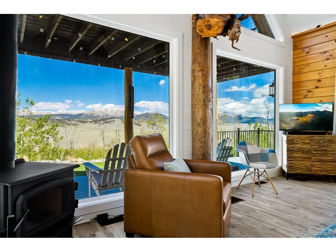 Photo of 1023 Mexican Ridge Cir