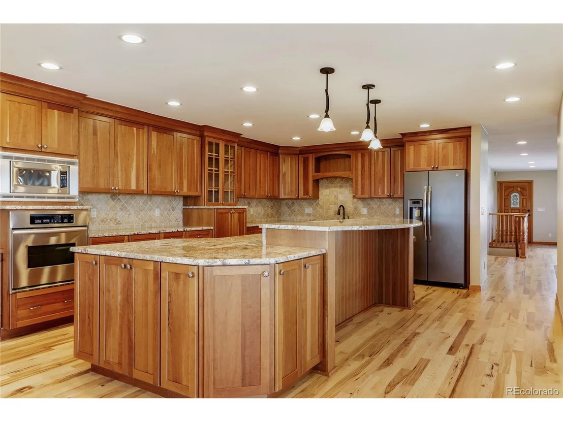 Photo of 6976 Hillpoint Pl