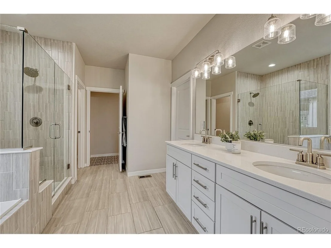 Photo of 4445 Mesa Top Dr