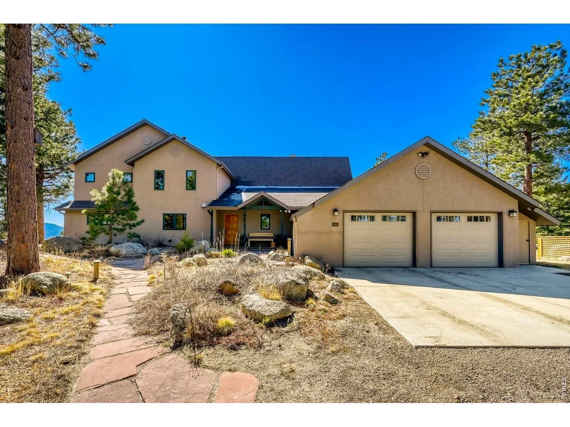 Photo of 6010 Flagstaff Rd