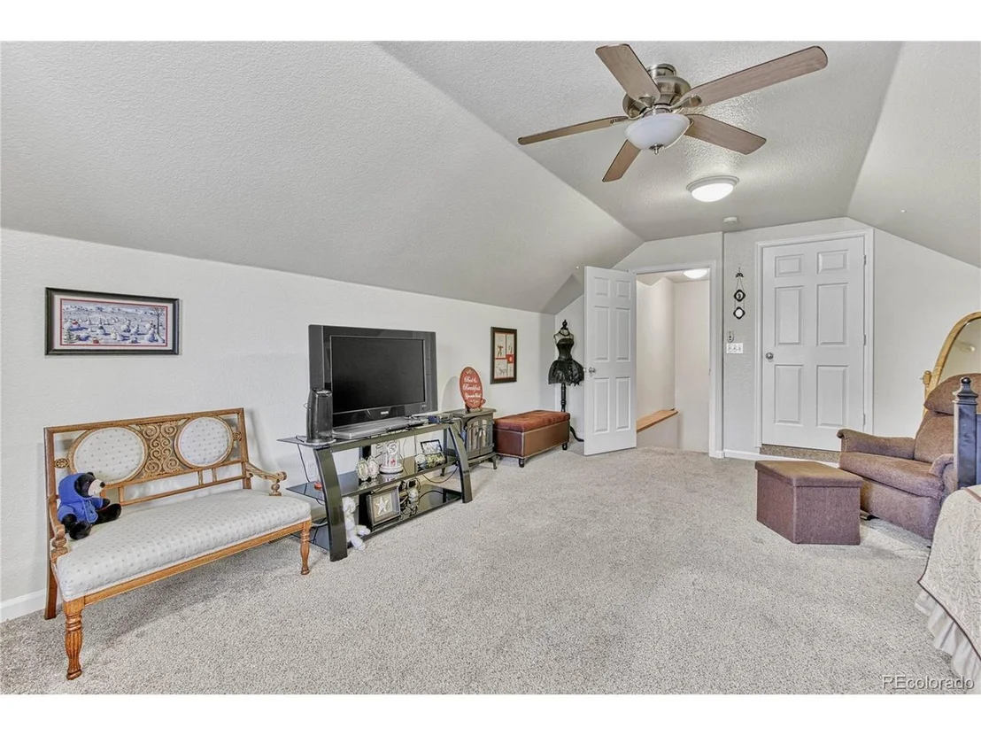 Photo of 6644 Sage Ave