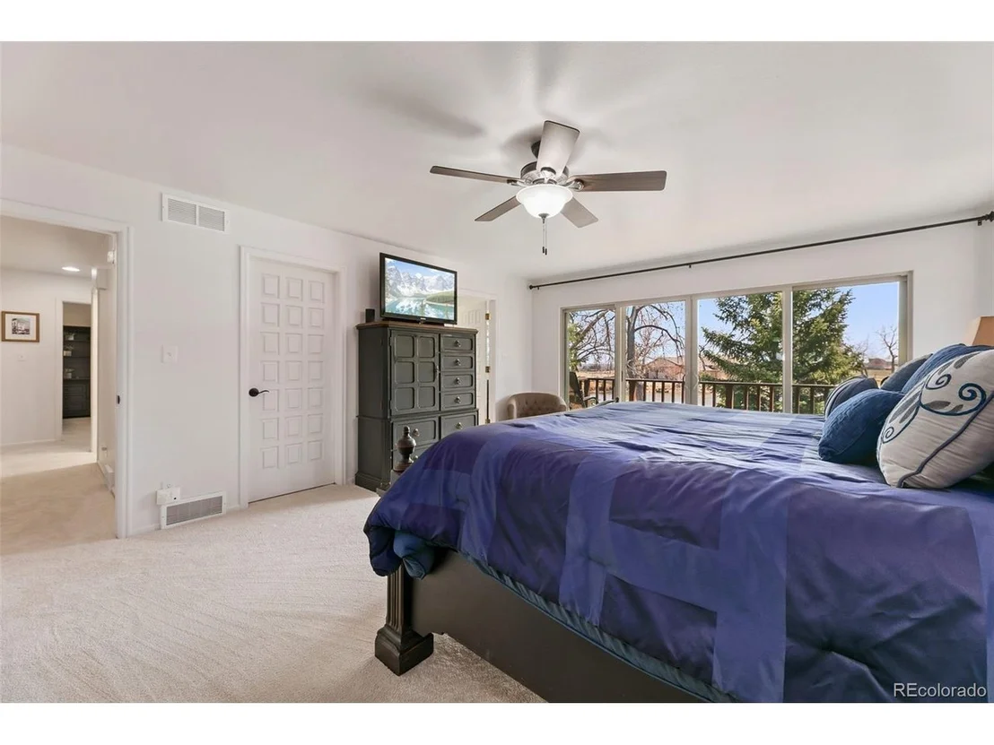 Photo of 4017 Spruce Dr