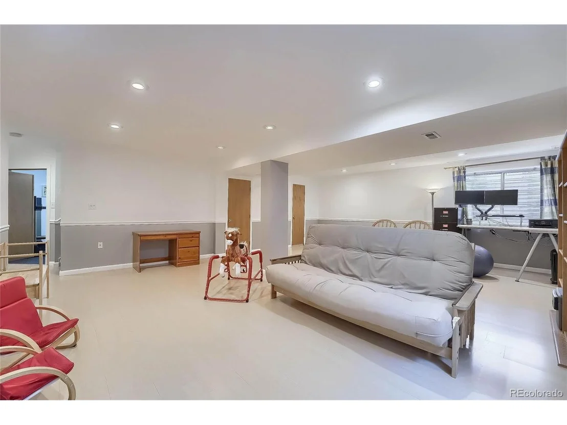 Photo of 543 Cherrywood Dr