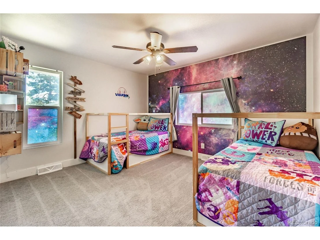 Photo of 4052 S Uinta St