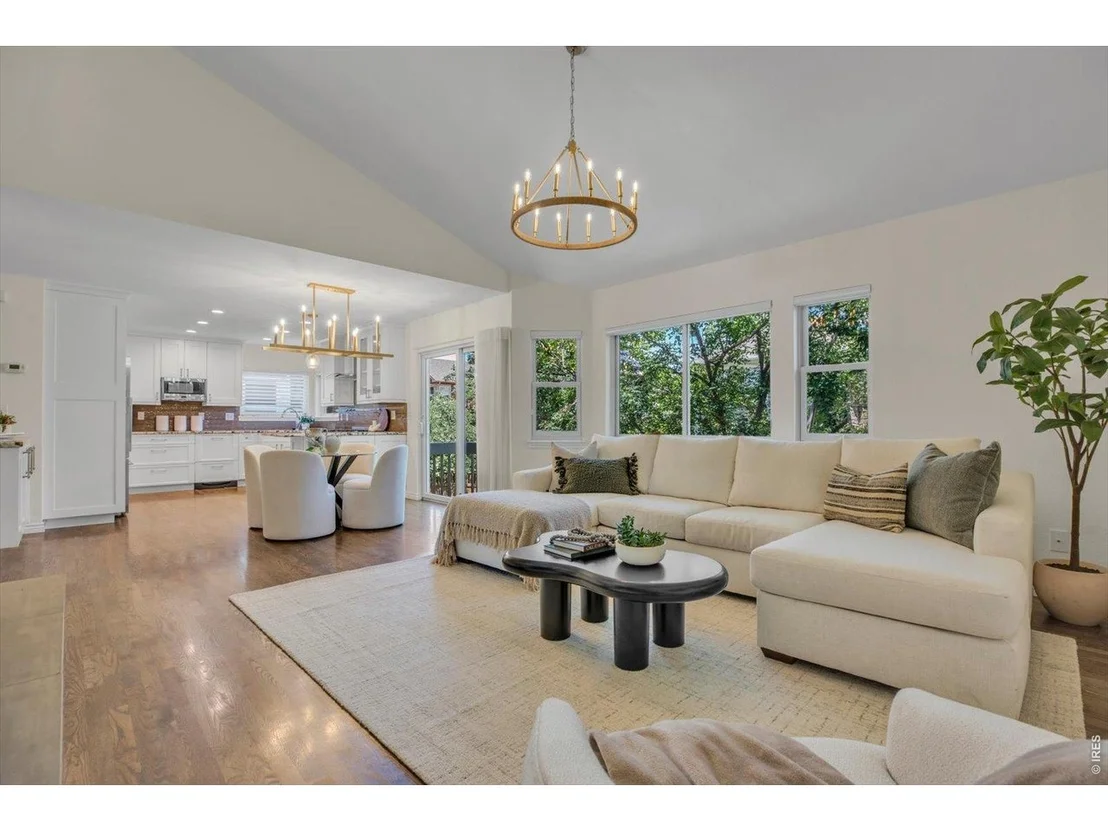 Photo of 4874 Dakota Blvd