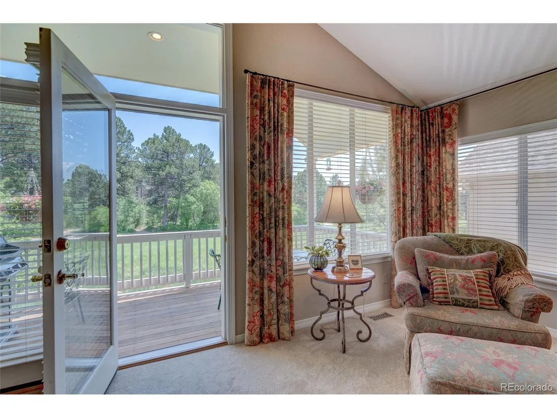 Photo of 1393 Castlepoint Cir