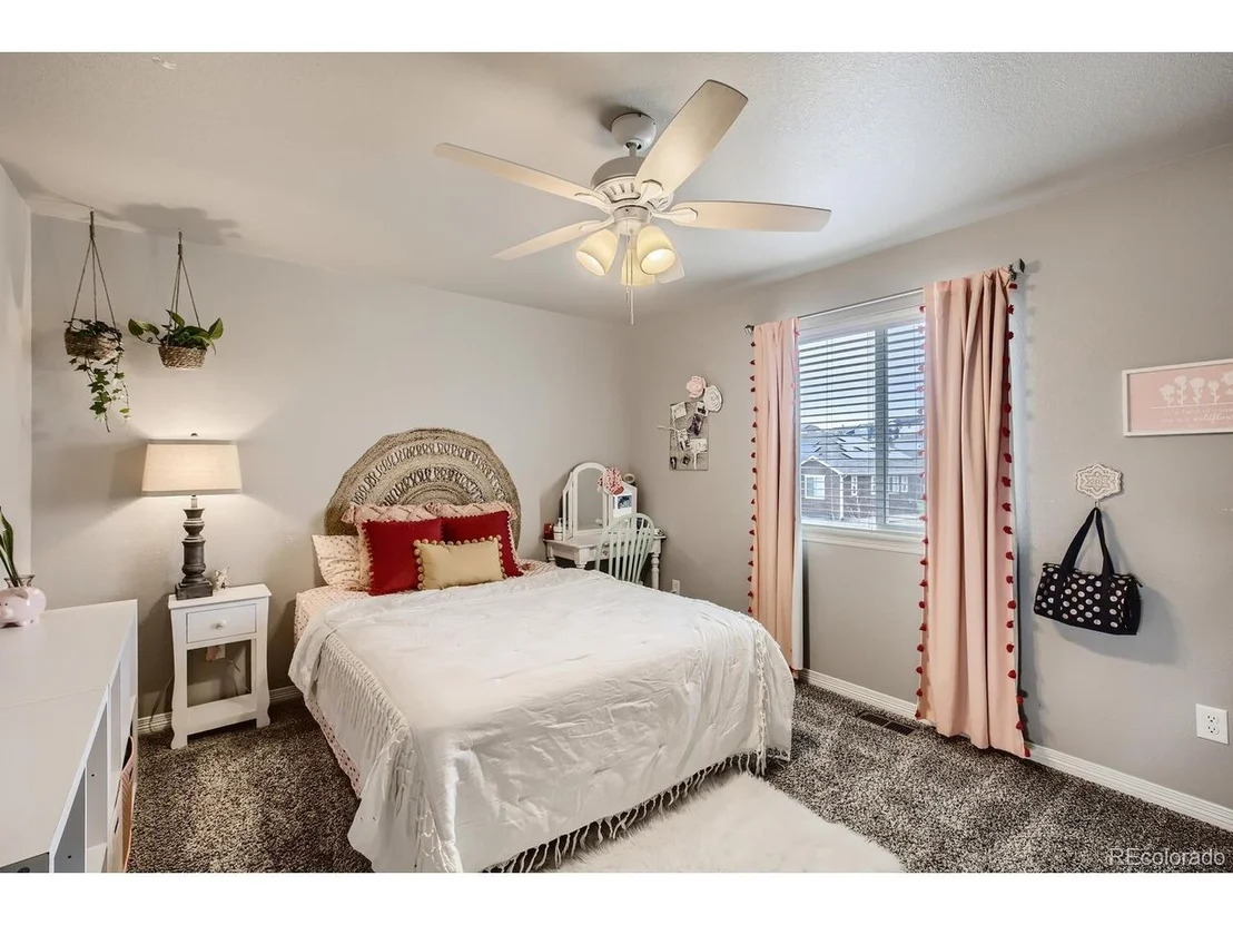 Photo of 514 Mount Rainier St