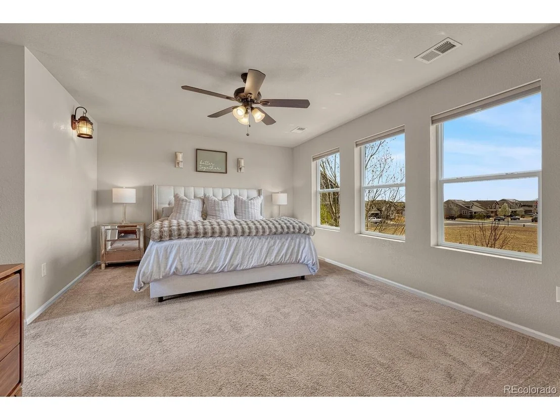 Photo of 490 Dukes Way