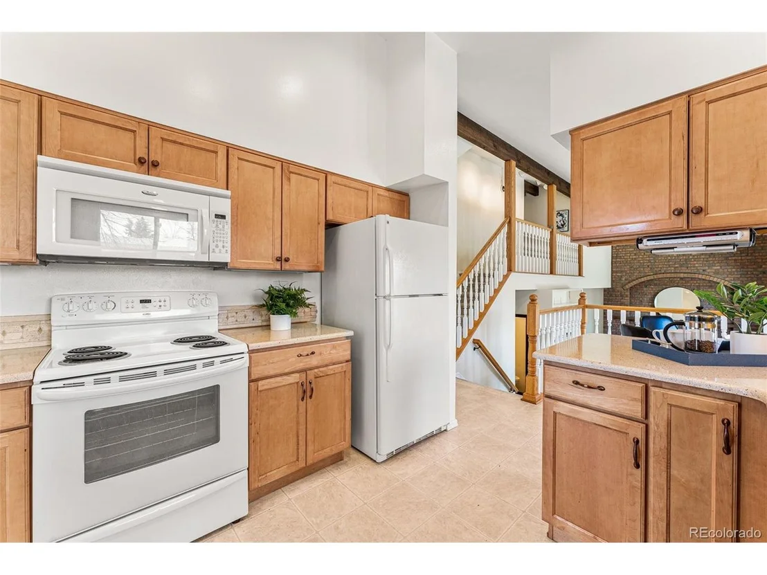 Photo of 572 Blackhawk Rd